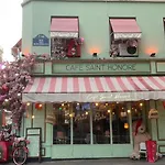 Le Pinky Bird - Paris 1Er
